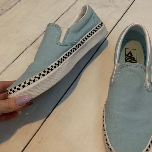 light blue foxing vans